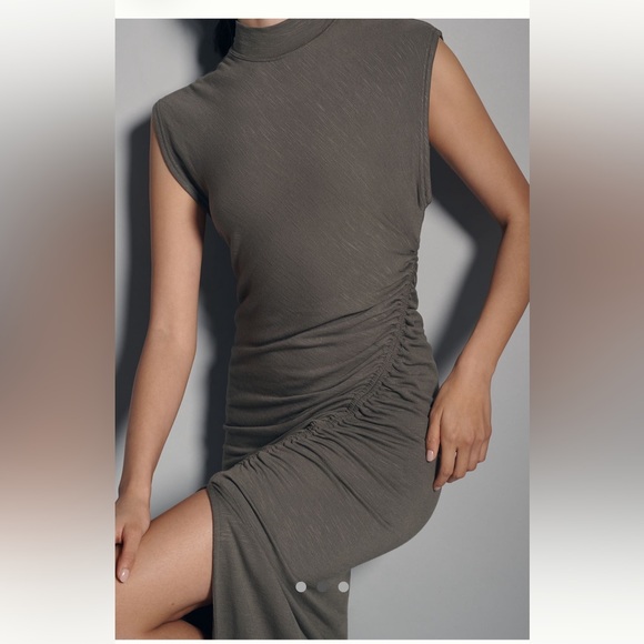 Daily Practice by Anthropologie Mock-Neck Ruched Midi Dress, M - Picture 3 of 13